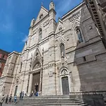 Nocleg ze śniadaniem San Lorenzo's 3*