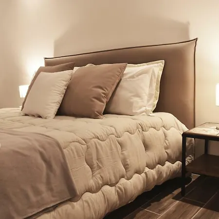 Bed & Breakfast San Lorenzo's Naples